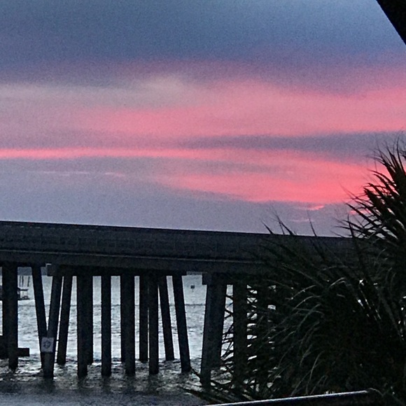 Meet your Posher. - Picture 1 of 1